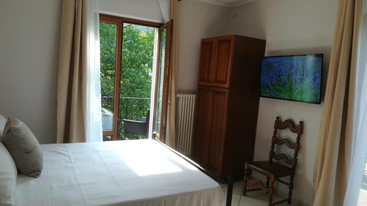 קנוביו Residence Villa Margherita מראה חיצוני תמונה