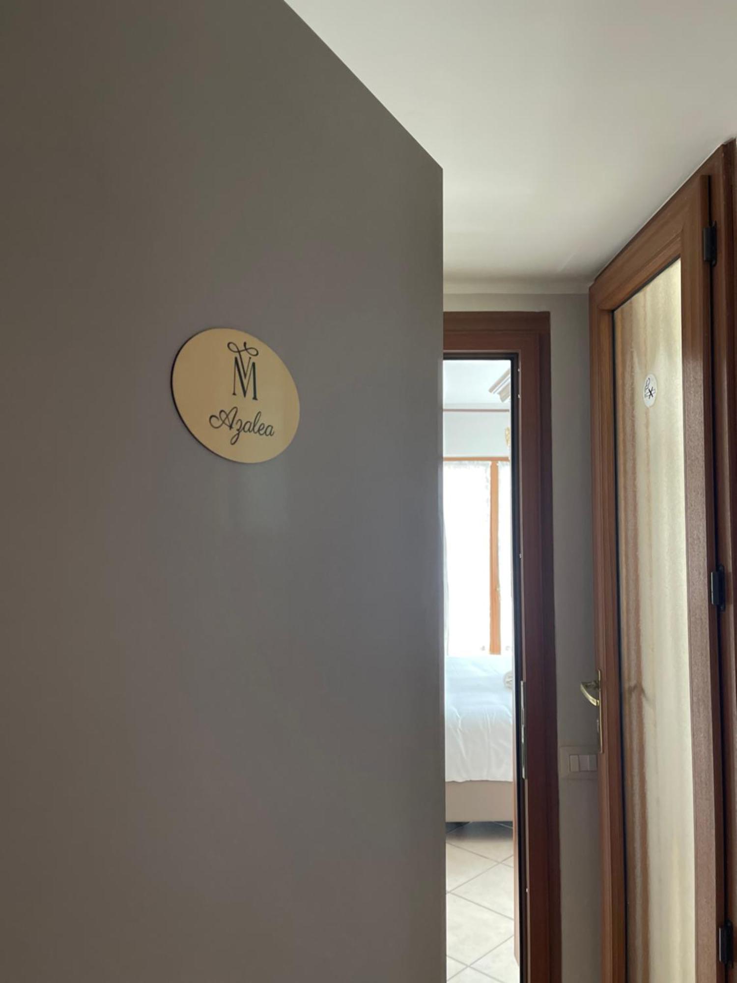 קנוביו Residence Villa Margherita מראה חיצוני תמונה