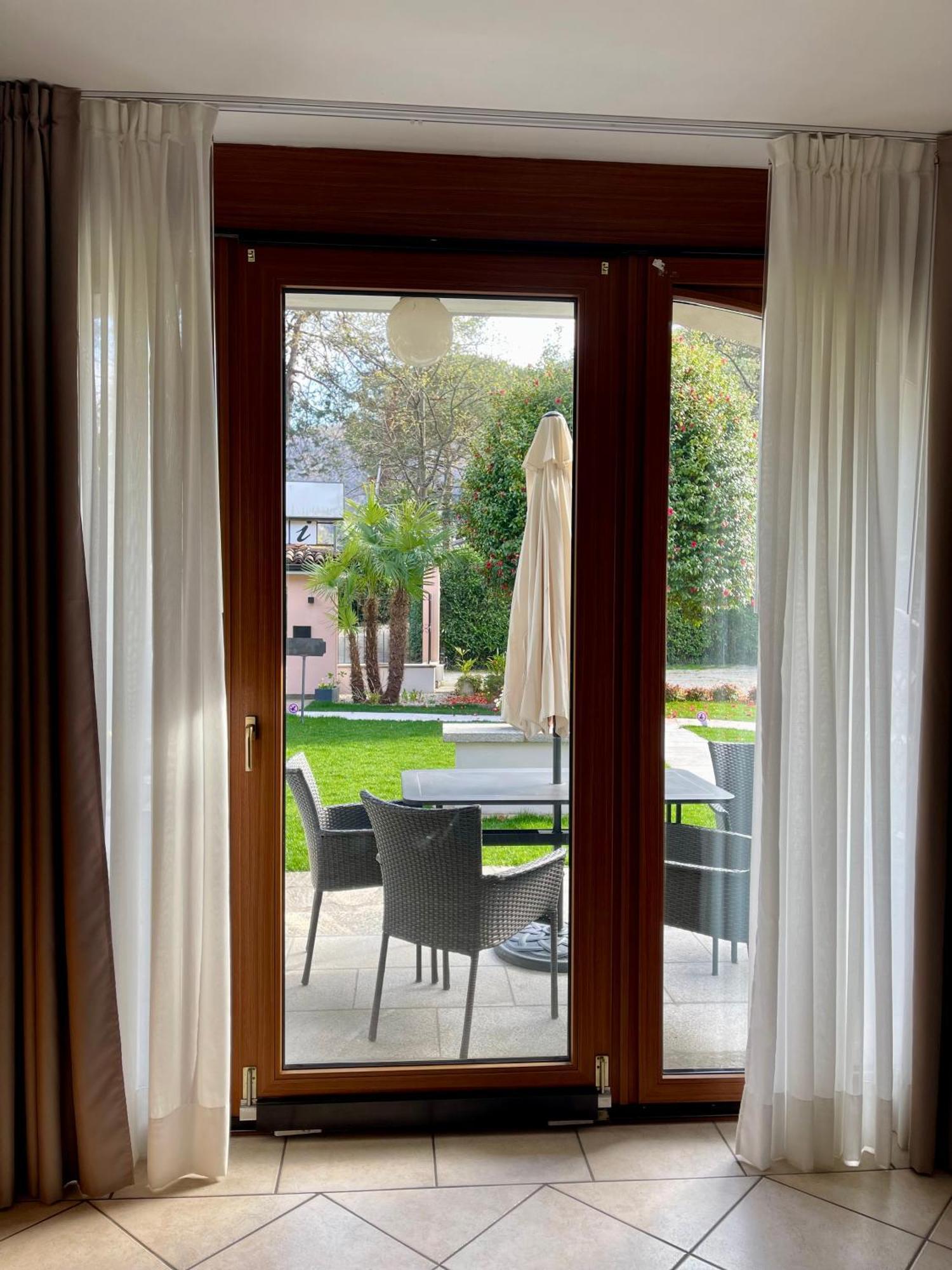 קנוביו Residence Villa Margherita מראה חיצוני תמונה